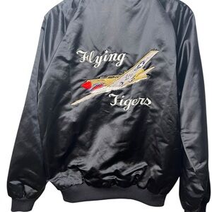 Vintage Rep Flying Tigers Satin Jacket Size Medium Unisex Pockets